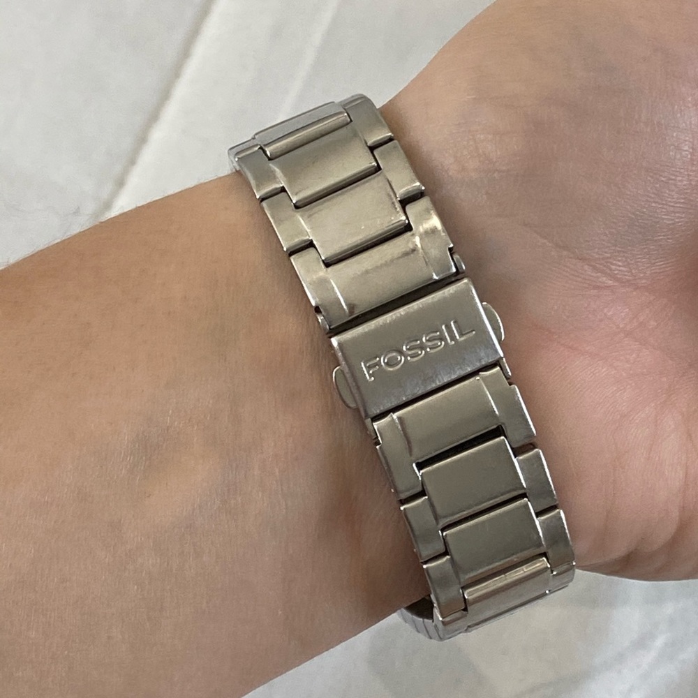 Fossil Watch - Picture 3 of 6